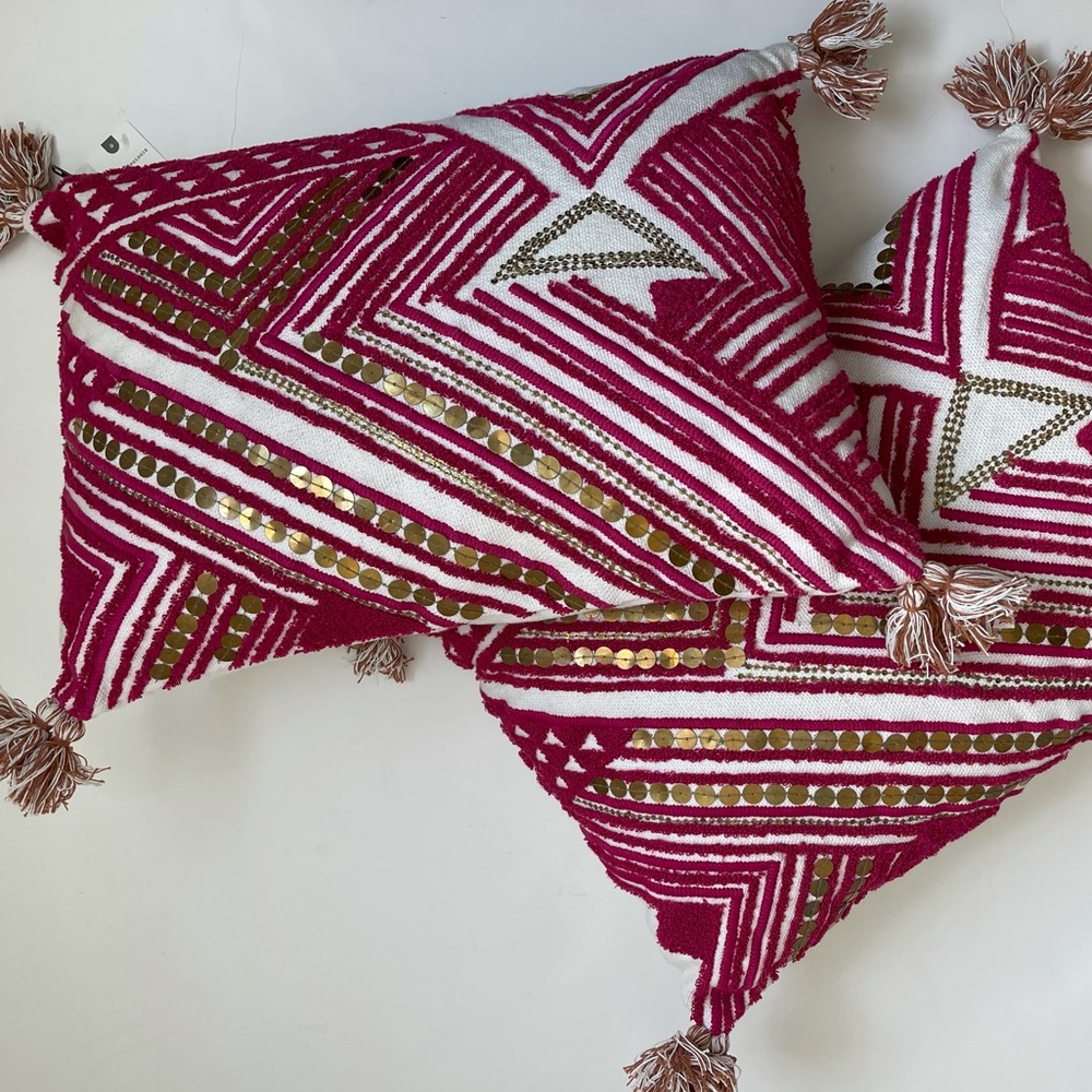 NWT 2 Anthropologie bohemian sequin pattern pillow - Picture 7 of 9